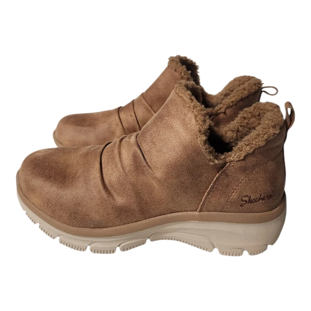 NEW Skechers Easy Going Water-Repellent Sweet Treasure Ankle Boots Size 6